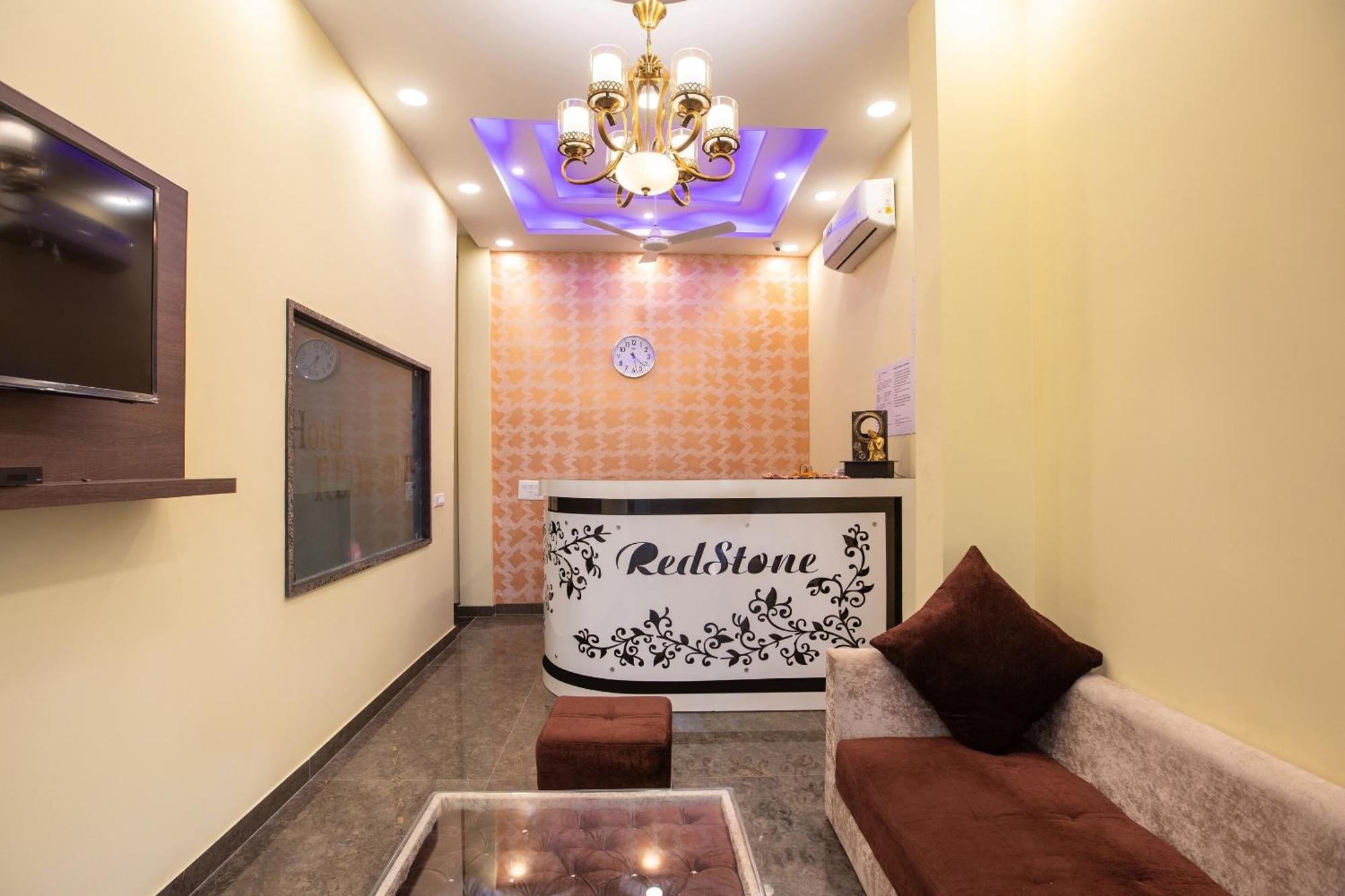 Super Oyo Hotel O Red Stone Inn Nuova Delhi Esterno foto